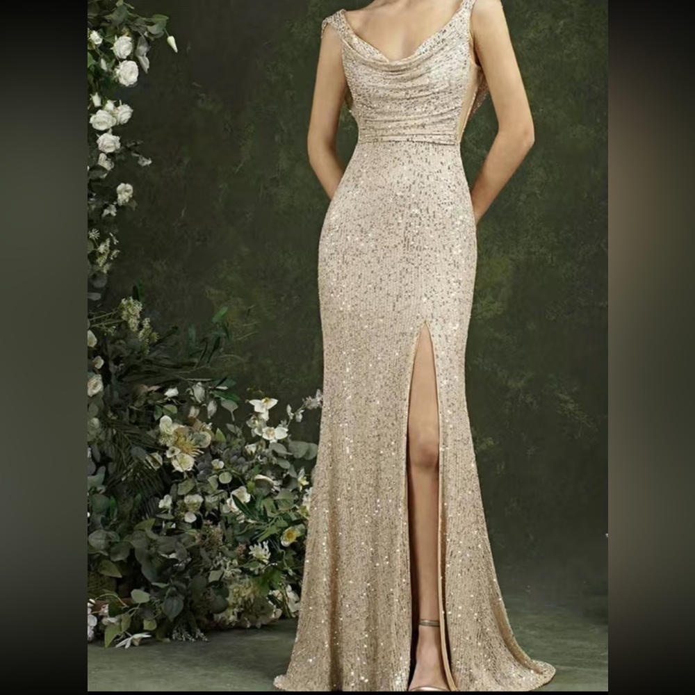 Luxurious slit thigh draped back party formal prom sequins gown dress - Picture 3 of 7